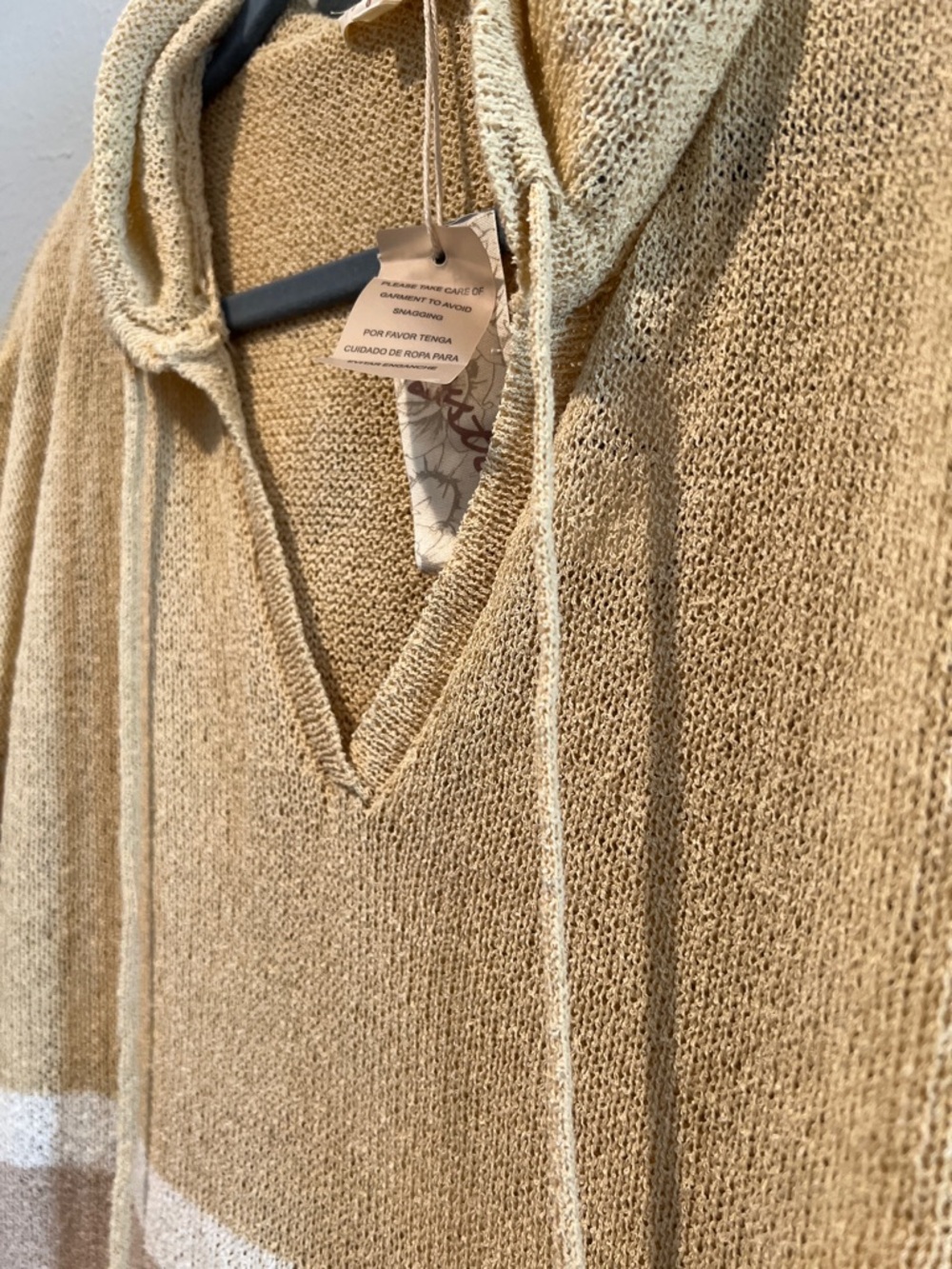 Mystree Colorblock V-Neck Hooded Sweater in Tan, Cream & Brown - Picture 3 of 6